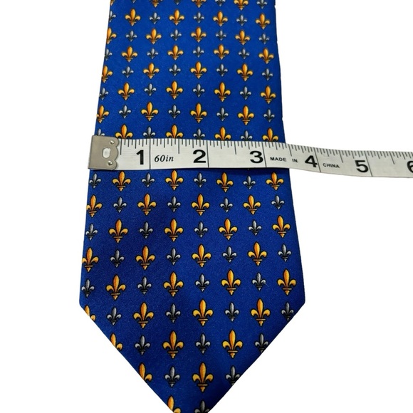 Firenze Men’s Fleur-De-Lis 100% Silk Italian Tie - Picture 5 of 6